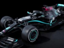 "Мерцедес" с черен болид срещу расизма и дискриминацията