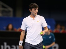 Лазаров на полуфинал с един загубен гейм