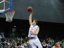 Баскетболната федерация натурализира американски център