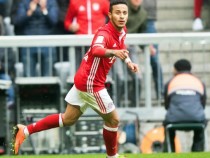 Байерн и Ливърпул се споразумяха за испански полузащитник