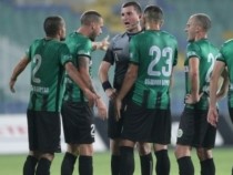 И в Нефтохимик има заразени с Covid-19