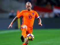 Уесли Снайдер се завръща във футбола