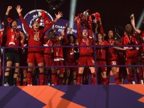 5:3 и шампионски празник на "Анфийлд"