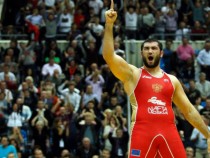 Заради допинг двама борци са олимпийски шампиони в една категория