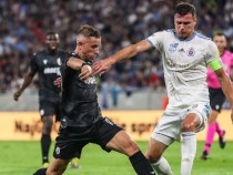 Васил Божиков и Слован изхвърчаха от Европа заради Covid-19