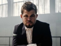 Магнус Карлсен на финал в своята онлайн верига