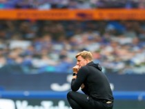 Еди Хау напусна Борнемут