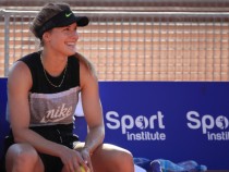 Бушар записа победа на старта в Прага