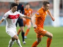 Де Фрай пропуска мачовете с Полша и Италия