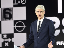 Венгер готов да поеме риска да провежда Мондиал на 2 г.