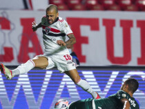 Сао Пауло потвърди, че Дани Алвес вече не е част от отбора