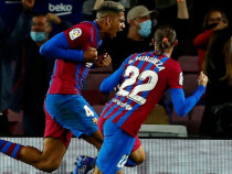 Уругваец спаси Барселона на "Камп Ноу"