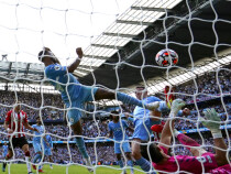 Манчестър Сити с погрешна стъпка у дома