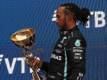 Хамилтън: Отне ми доста време да стигна до стоте