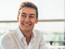 Обявиха кой ще кара с Хамилтън догодина