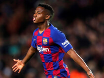 Фати взема номера на Меси в Барселона