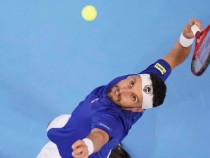 "Начален удар": Васко Младенов за участието в реалити шоу, тениса и рапа