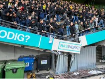 Срути се трибуна на стадион в Нидерландия