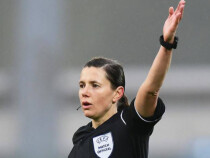 Дамска бригада ще ръководи мач на Англия