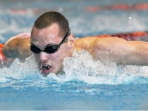 Антъни Иванов на трети полуфинал на европейското с рекорд