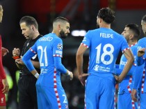 Аякс и Ливърпул на осминафинал в Шампионска лига