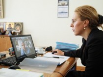 Спешни финансови новини от Тристранката