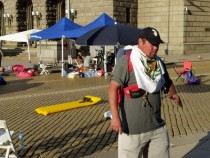 Протестиращите обърнаха триъгълника на властта на битпазар СНИМКИ/ВИДЕО