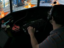 Астронавтите на Мъск се връщат до часове