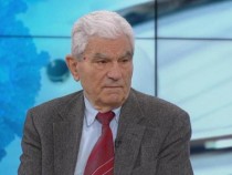 Академик Петрунов: Срам ме е, че има политици, приканващи към протести в тежката епидемия