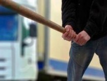 Уличен екшън с бухалки в Пловдив завърши шокиращо СНИМКИ/ВИДЕО