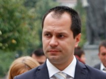 Кметът на Враца съсипа протестърите: Те имат 4-5% представителство – няма как да управляват