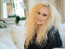 Изненада! Наталия Симеонова се върна на екран в… СНИМКА