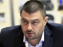 Бареков показва на 11 август как Иво Прокопиев гази закона на Буджака, кани и Христо Иванов ВИДЕО