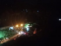 Извънредно! Самолет със 191 души на борда се разби при кацането ВИДЕО