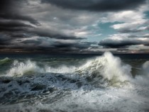 НИМХ бие тревога: Опасни явления удрят 3 области на България в неделя