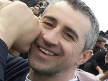 Малко преди да потъне вдън земя, дупничанинът Янек…