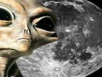 ВИДЕО запечата загадъчна битка между НЛО на Луната