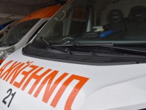 Правителството купува 42 високопроходими линейки