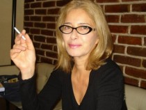 Катето Евро се съблече по сутиен и направи нещо изумително ВИДЕО