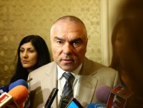 Марешки с първи думи след оставката на Данаил Кирилов