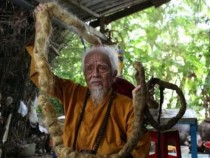 Мъж си пусна коса дълга 5 метра, няма да повярвате защо СНИМКА