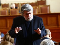 Вежди Рашидов настоява Румен Радев да се извини за реч, пълна с агресия и ненавист