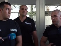 Пострадали полицаи с покъртителен разказ за агресията на метежниците