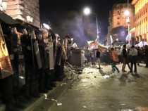 Само в БЛИЦ: Брутално зверство срещу полицай на протестите СНИМКА 18+