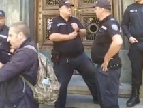 Обрат в Народното събрание след щурма на протестиращите!