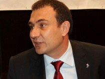 Борислав Гуцанов шокира Делян Добрев с изказване за плоския данък