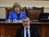 В последния момент: Върнаха старите правила за ракиджиите, Валери Симеонов триумфира!