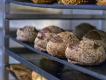 Майка спаси сина си Калоян от пристъпи на агресивна мигрена с… хляб