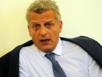 Служебният здравен министър погва обществената поръчка на Москов за ваксините