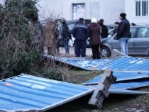 Извънредно от Варна! Напрежение в ж.к. &bdquo;Чайка&rdquo;, дойде полиция! (СНИМКИ)